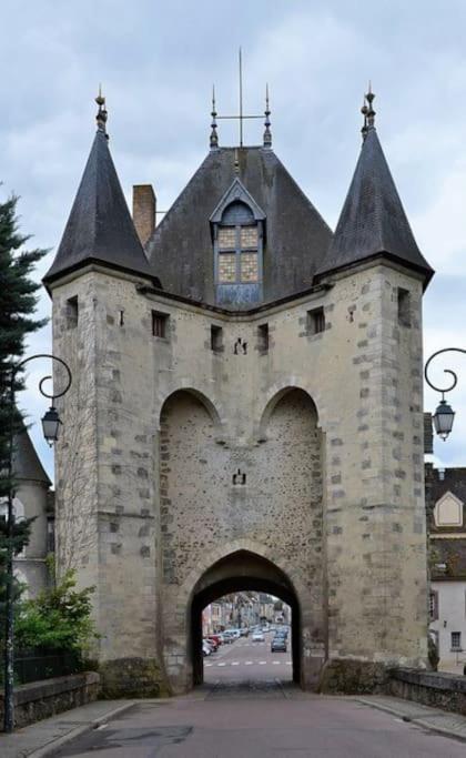Villa La Demeure De Margot - 24 Couchages Villeneuve-sur-Yonne Exterior foto